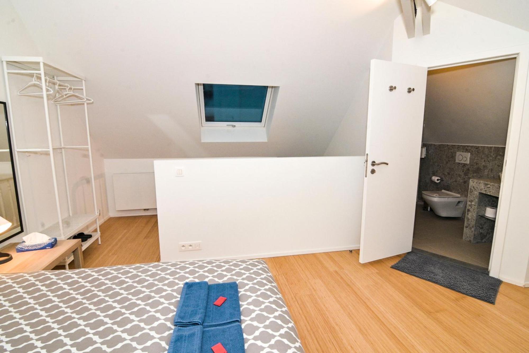 Family Duplex Getaway - Perfectly Positioned For City Adventures Bruselas Exterior foto